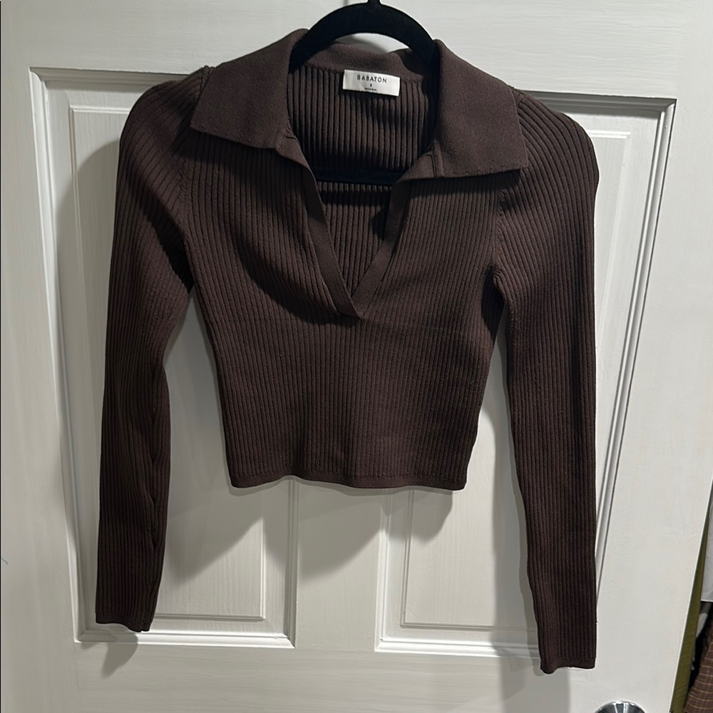 Aritzia Babaton Brown Ribbed Long Sleeve Top